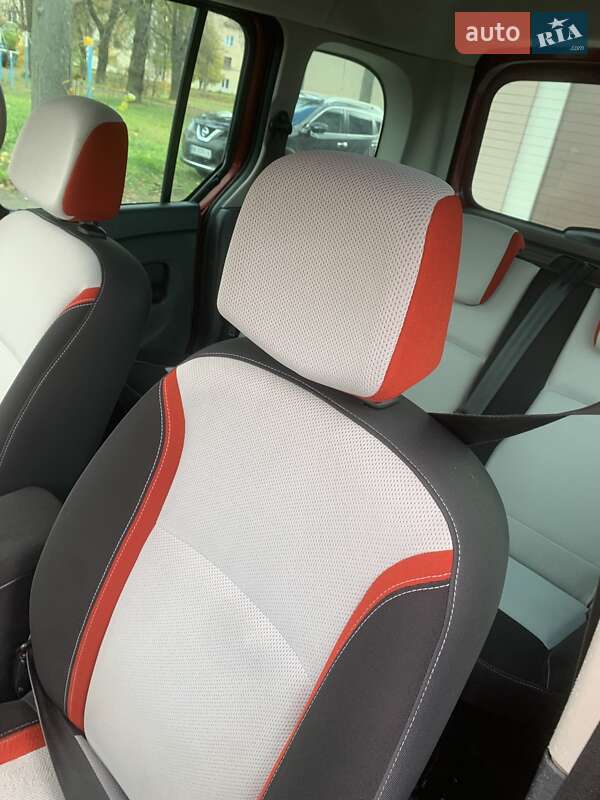 Мінівен Renault Kangoo 2012 в Дубні фото 15 Мінівен Renault Kangoo 2012 в Дубні
