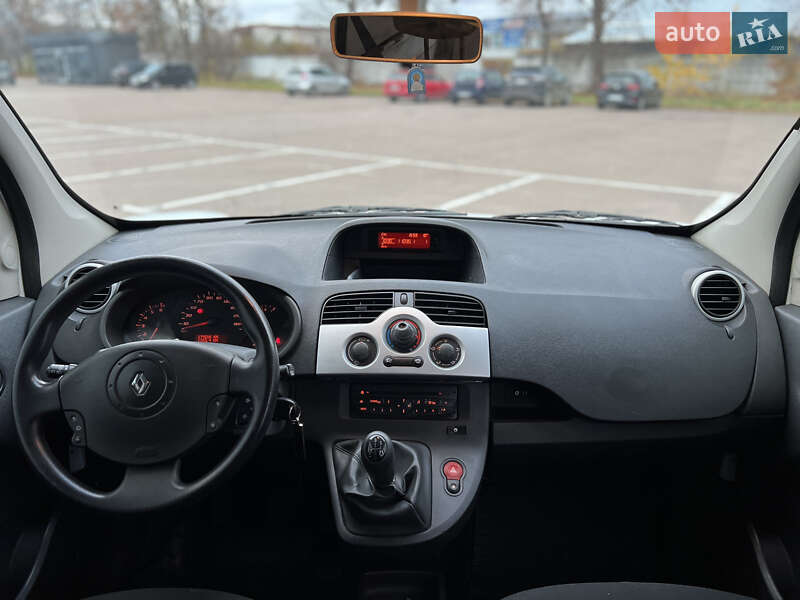 Минивэн Renault Kangoo 2011 в Ровно