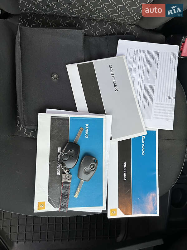 Минивэн Renault Kangoo 2011 в Ровно