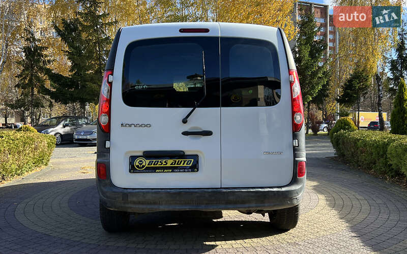 Вантажний фургон Renault Kangoo 2013 в Львові