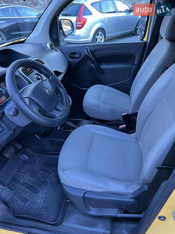 Грузовой фургон Renault Kangoo 2016 в Львове фото 8 Грузовой фургон Renault Kangoo 2016 в Львове
