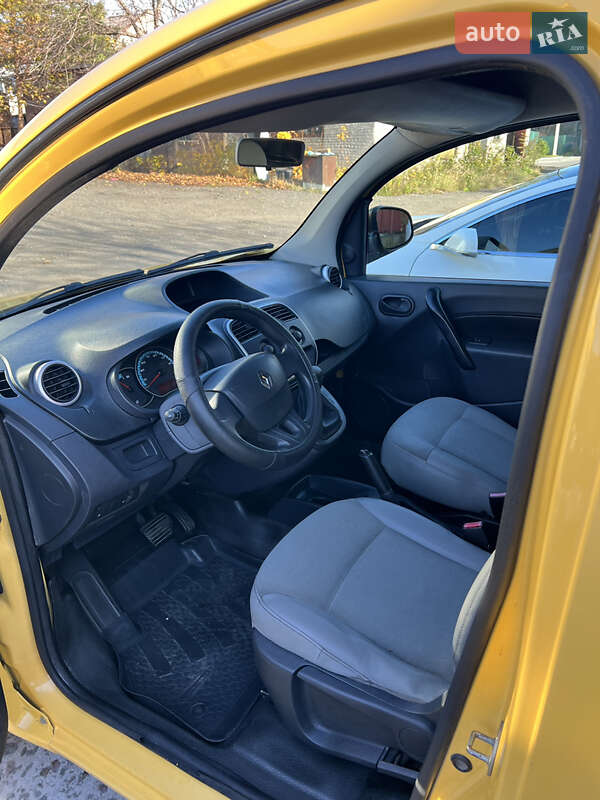 Грузовой фургон Renault Kangoo 2016 в Львове фото 16 Грузовой фургон Renault Kangoo 2016 в Львове
