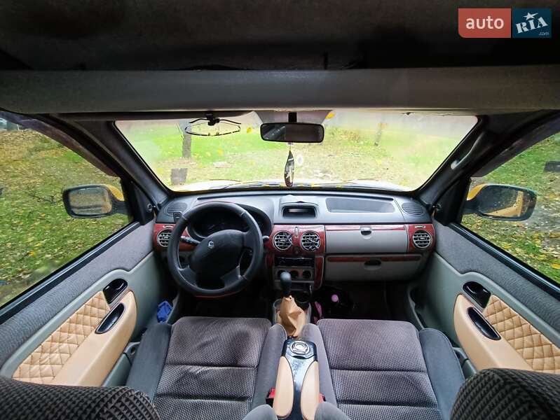 Мінівен Renault Kangoo 2006 в Кропивницькому