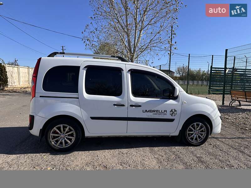 Минивэн Renault Kangoo 2012 в Одессе