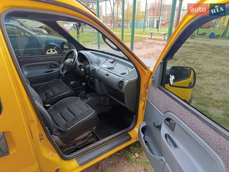 Мінівен Renault Kangoo 2000 в Вишневому фото 5 Мінівен Renault Kangoo 2000 в Вишневому