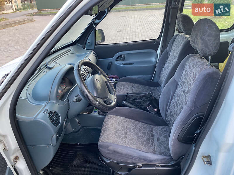 Минивэн Renault Kangoo 2000 в Коломые фото 20 Минивэн Renault Kangoo 2000 в Коломые