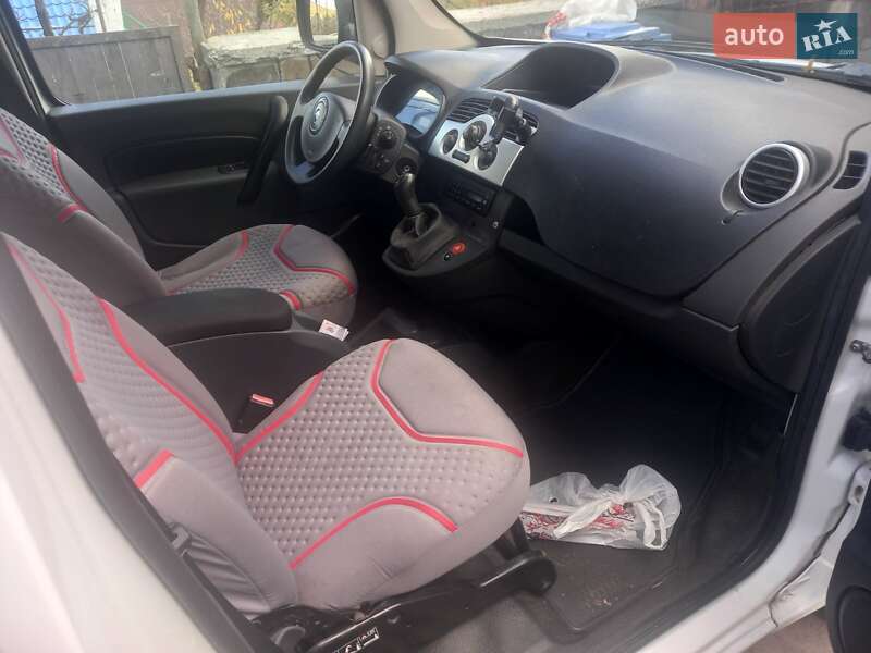 Мінівен Renault Kangoo 2012 в Мукачевому