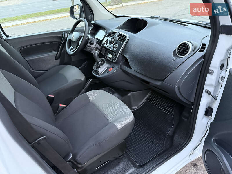 Минивэн Renault Kangoo 2019 в Днепре фото 41 Минивэн Renault Kangoo 2019 в Днепре