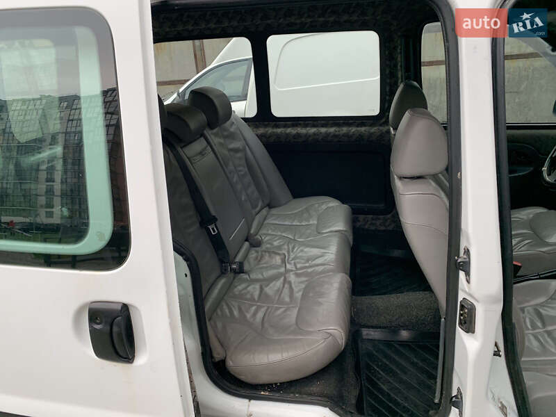 Мінівен Renault Kangoo 2000 в Луцьку