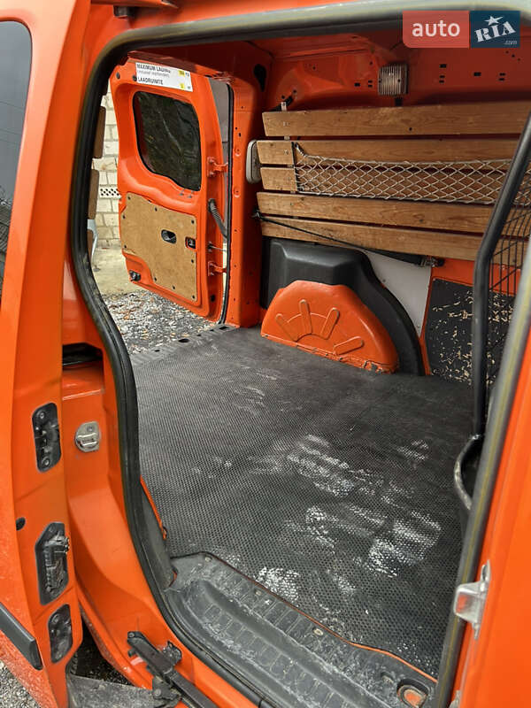 Грузовой фургон Renault Kangoo 2009 в Баре