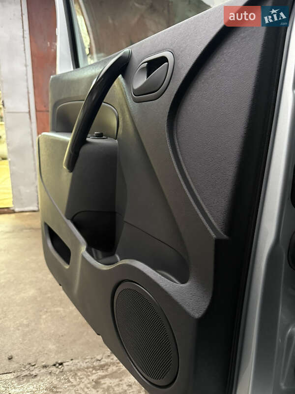 Грузовой фургон Renault Kangoo 2021 в Житомире фото 54 Грузовой фургон Renault Kangoo 2021 в Житомире