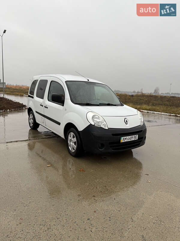 Мінівен Renault Kangoo 2009 в Коростені