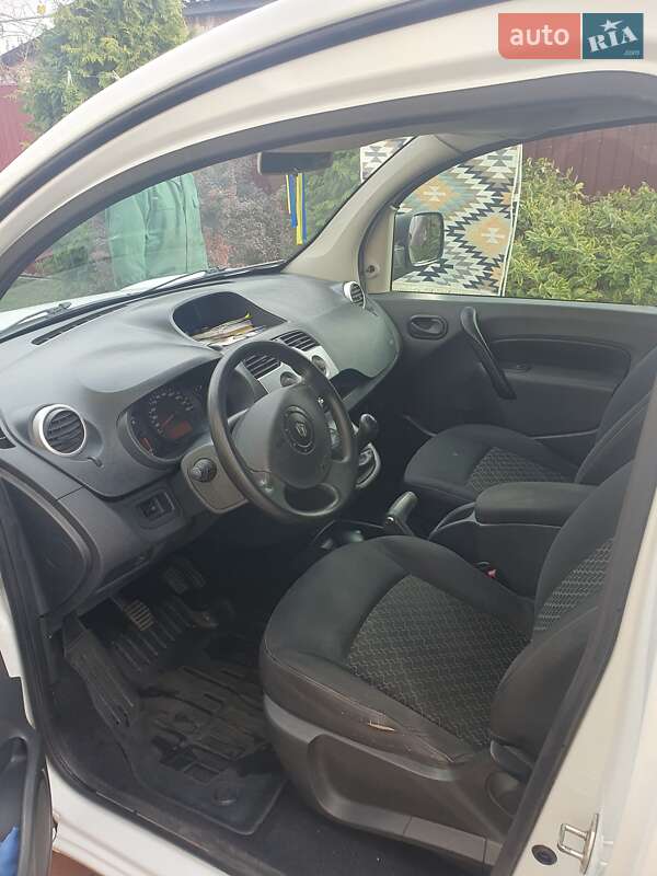 Минивэн Renault Kangoo 2012 в Борисполе