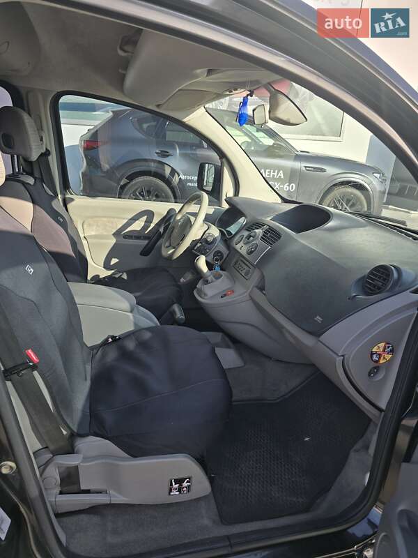 Минивэн Renault Kangoo 2009 в Полтаве