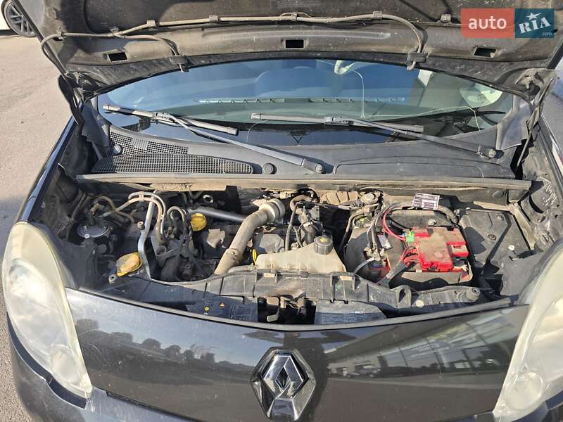 Минивэн Renault Kangoo 2009 в Полтаве