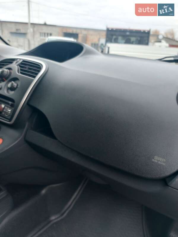 Грузовой фургон Renault Kangoo 2020 в Млинове фото 38 Грузовой фургон Renault Kangoo 2020 в Млинове