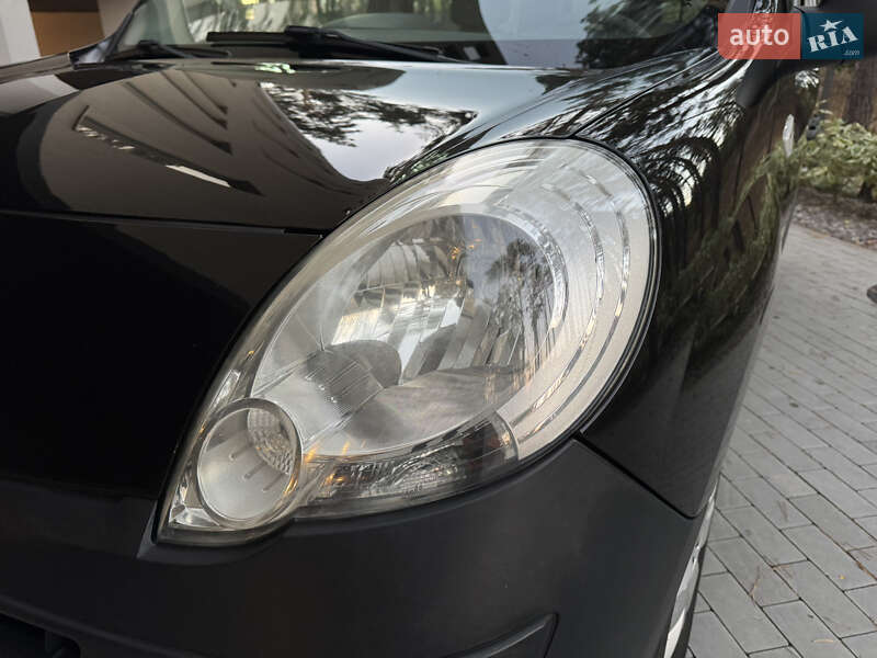 Мінівен Renault Kangoo 2008 в Києві фото 27 Мінівен Renault Kangoo 2008 в Києві