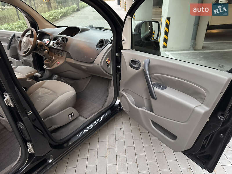 Мінівен Renault Kangoo 2008 в Києві фото 31 Мінівен Renault Kangoo 2008 в Києві