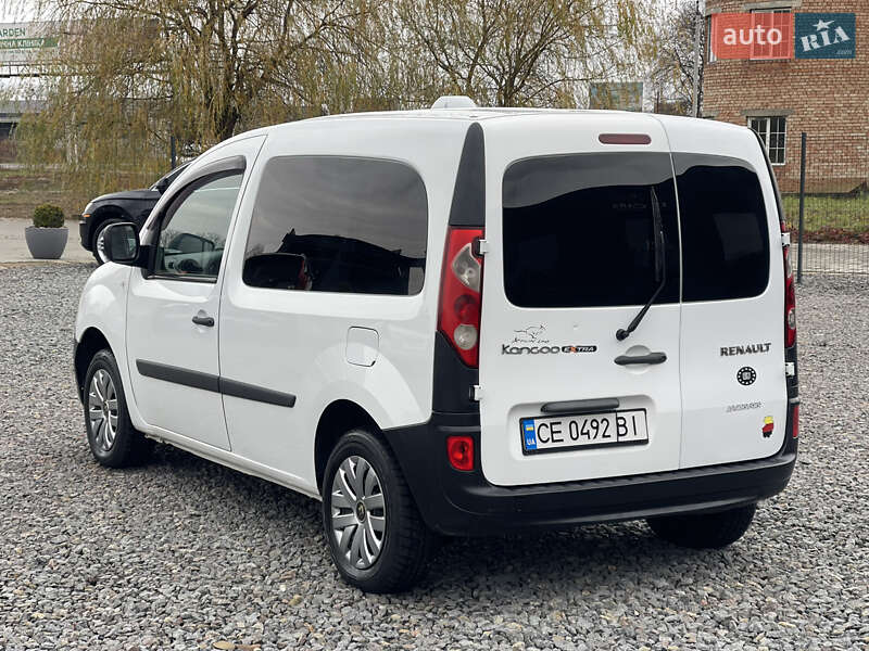 Минивэн Renault Kangoo 2009 в Черновцах