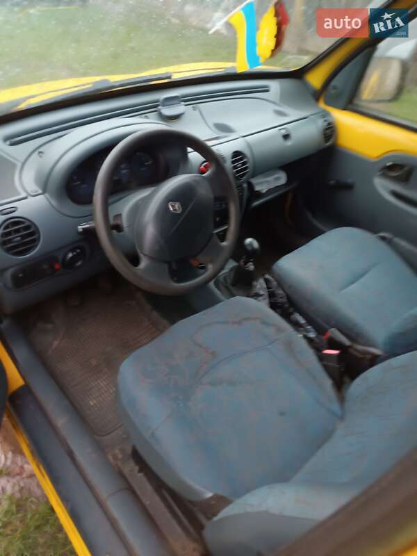 Минивэн Renault Kangoo 2000 в Колках