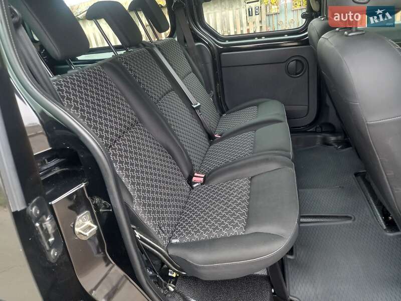 Минивэн Renault Kangoo 2012 в Звенигородке фото 10 Минивэн Renault Kangoo 2012 в Звенигородке