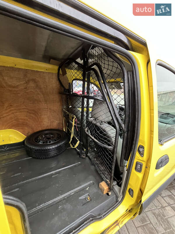 Другие грузовики Renault Kangoo 2004 в Ровно фото 14 Другие грузовики Renault Kangoo 2004 в Ровно