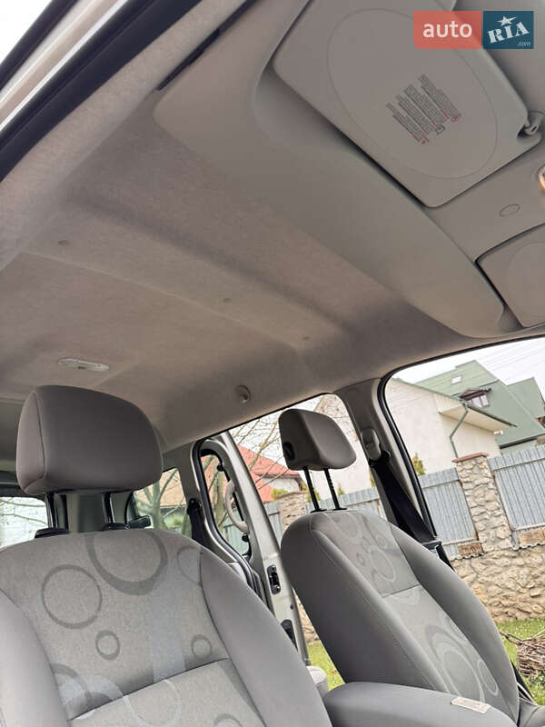 Мінівен Renault Kangoo 2010 в Тернополі фото 25 Мінівен Renault Kangoo 2010 в Тернополі