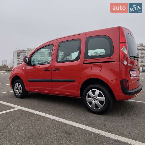 Мінівен Renault Kangoo 2010 в Києві