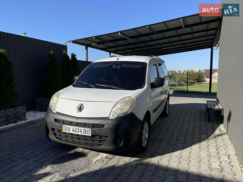 Грузовой фургон Renault Kangoo 2009 в Каменец-Подольском