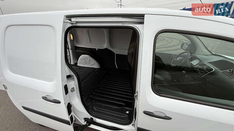 Грузовой фургон Renault Kangoo 2020 в Ровно фото 12 Грузовой фургон Renault Kangoo 2020 в Ровно
