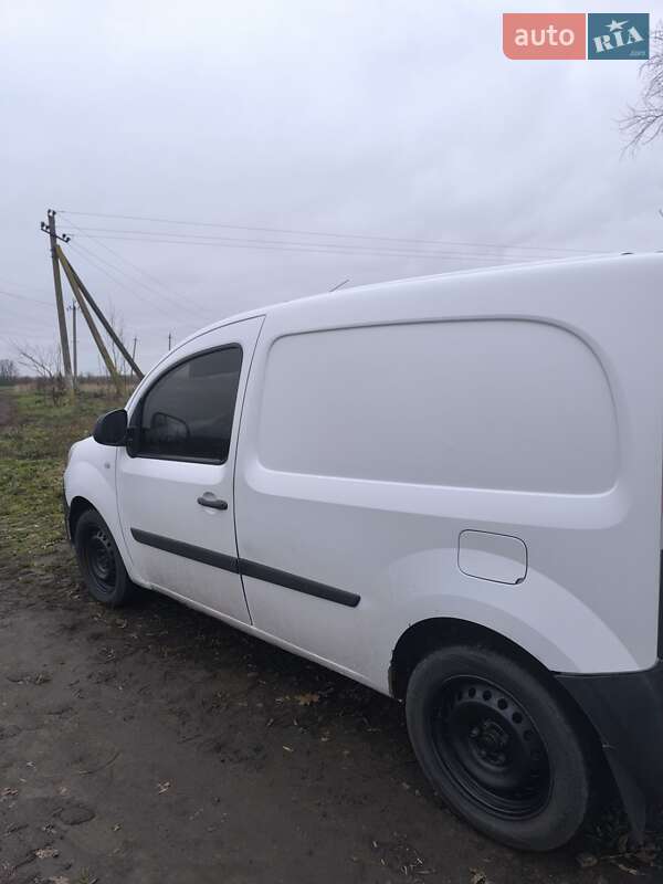 Вантажопасажирський фургон Renault Kangoo 2014 в Липовці фото 5 Вантажопасажирський фургон Renault Kangoo 2014 в Липовці