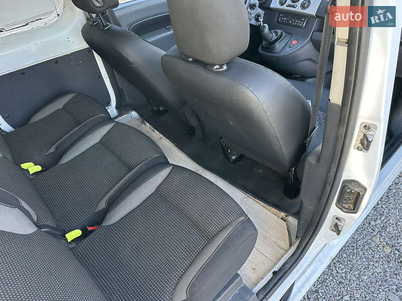 Грузопассажирский фургон Renault Kangoo 2014 в Киеве фото 37 Грузопассажирский фургон Renault Kangoo 2014 в Киеве