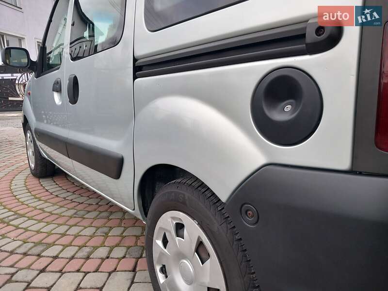 Минивэн Renault Kangoo 2002 в Городке фото 651 Минивэн Renault Kangoo 2002 в Городке