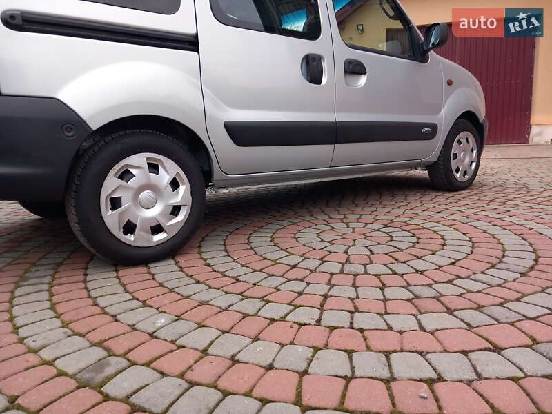 Минивэн Renault Kangoo 2002 в Городке фото 800 Минивэн Renault Kangoo 2002 в Городке