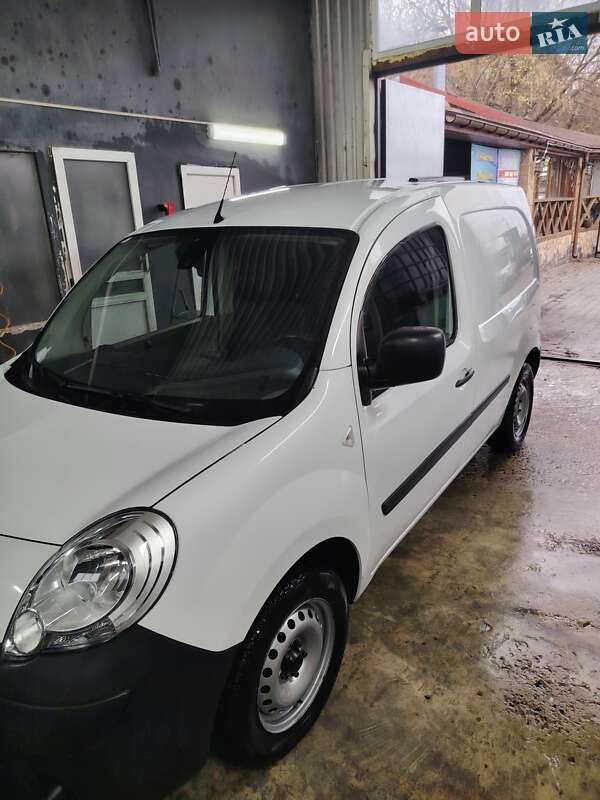 Вантажний фургон Renault Kangoo 2009 в Луцьку
