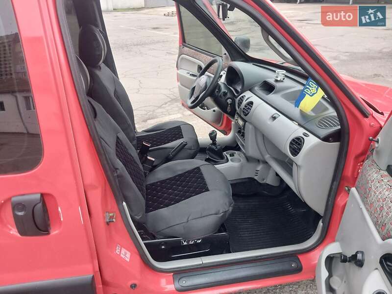 Минивэн Renault Kangoo 2004 в Николаеве фото 20 Минивэн Renault Kangoo 2004 в Николаеве