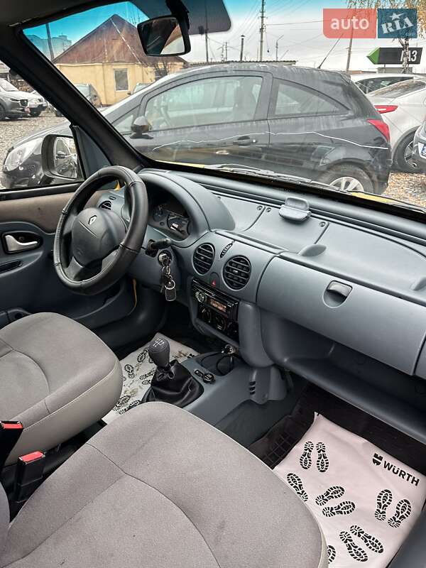 Мінівен Renault Kangoo 2000 в Смілі