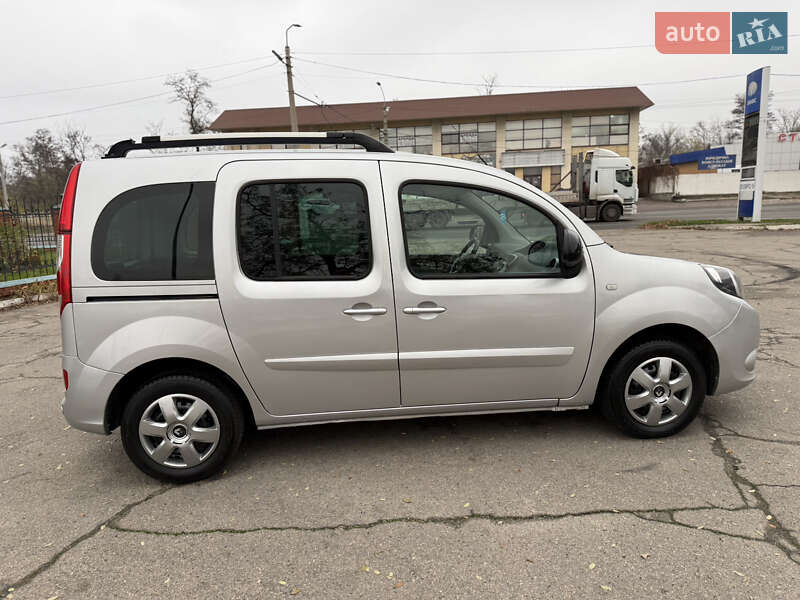 Мінівен Renault Kangoo 2016 в Дніпрі
