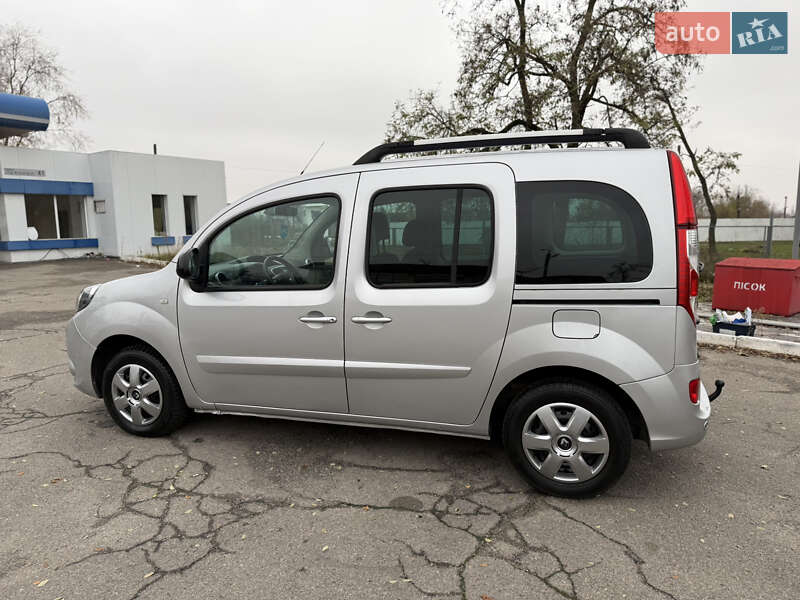 Мінівен Renault Kangoo 2016 в Дніпрі