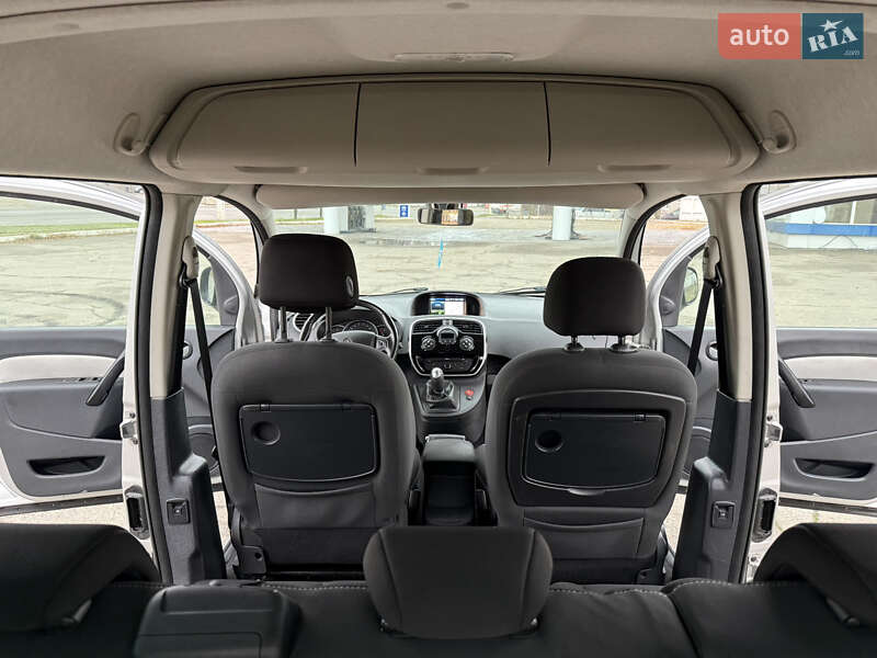 Мінівен Renault Kangoo 2016 в Дніпрі