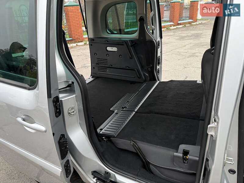 Мінівен Renault Kangoo 2016 в Дніпрі