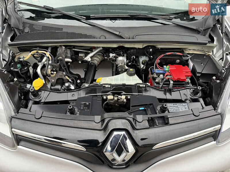 Мінівен Renault Kangoo 2016 в Дніпрі