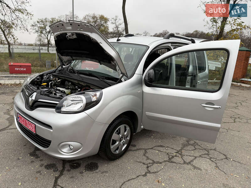Мінівен Renault Kangoo 2016 в Дніпрі