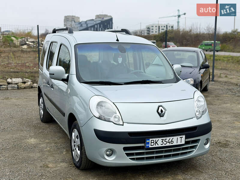 Мінівен Renault Kangoo 2008 в Рівному фото 3 Мінівен Renault Kangoo 2008 в Рівному