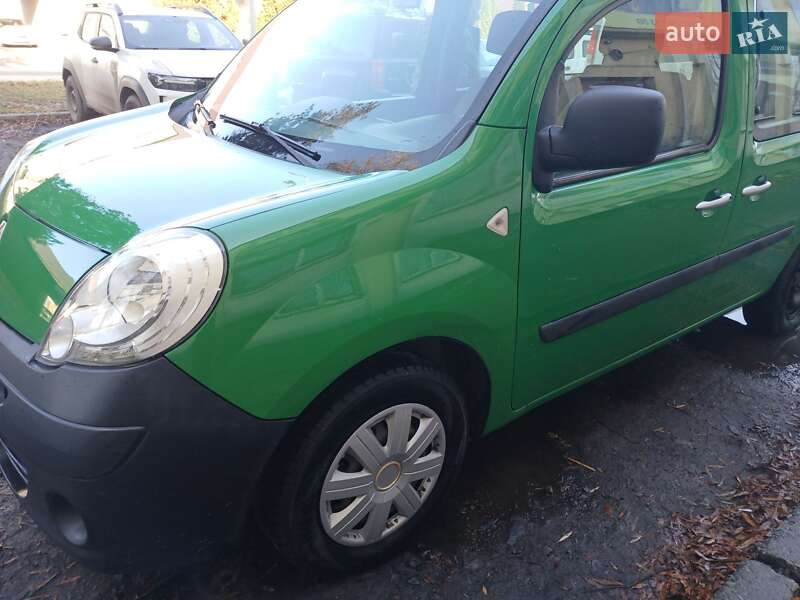 Мінівен Renault Kangoo 2011 в Львові