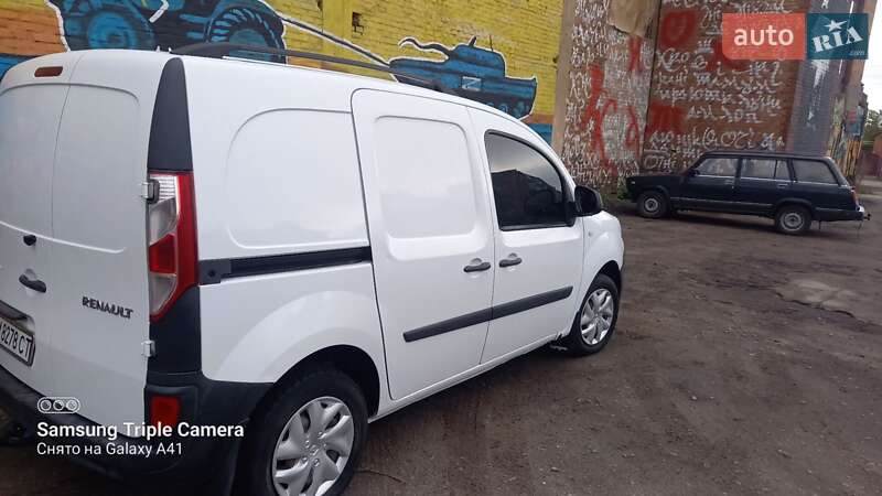 Грузовой фургон Renault Kangoo 2016 в Ахтырке