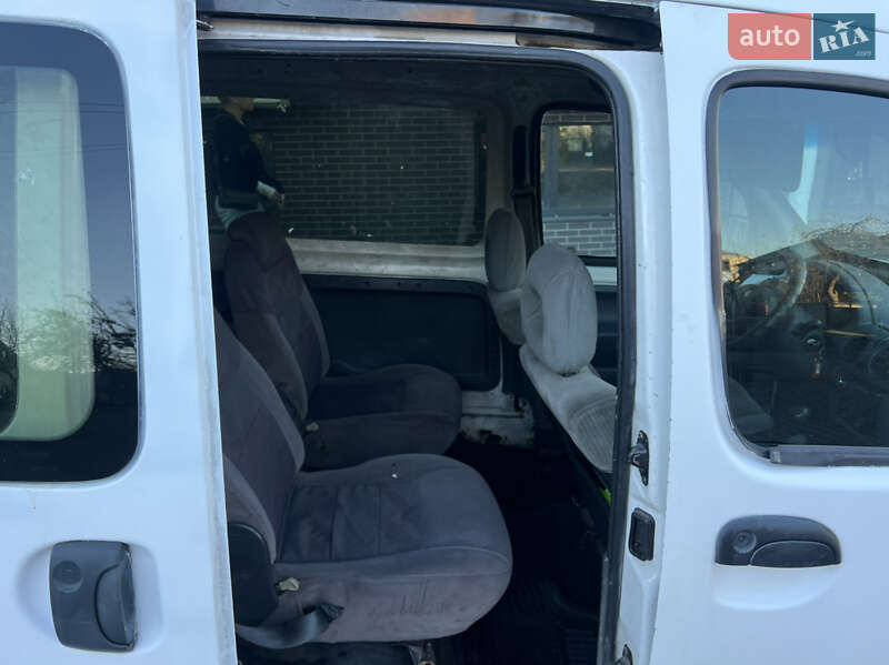 Минивэн Renault Kangoo 2000 в Жовкве