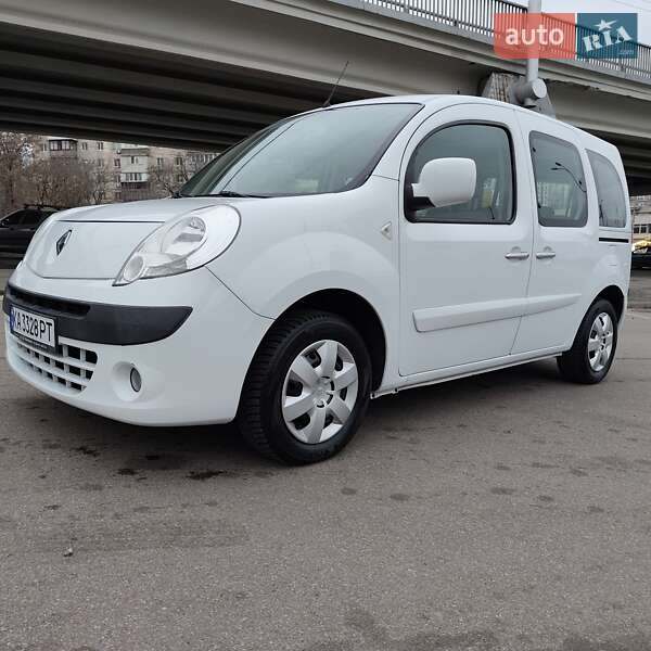 Мінівен Renault Kangoo 2011 в Києві фото 3 Мінівен Renault Kangoo 2011 в Києві