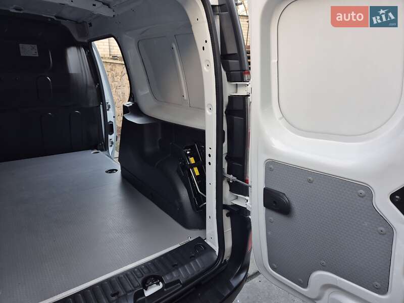 Вантажний фургон Renault Kangoo 2021 в Білогородці фото 33 Вантажний фургон Renault Kangoo 2021 в Білогородці