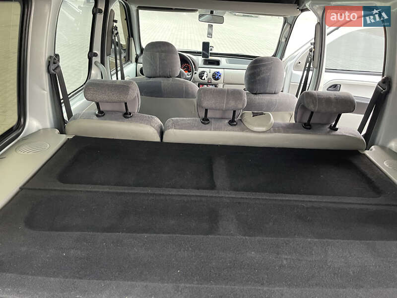 Мінівен Renault Kangoo 2004 в Буську